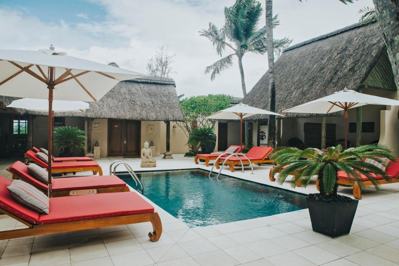 Constance Prince Maurice Poste de Flacq Exterior photo The swimming pool at the resort