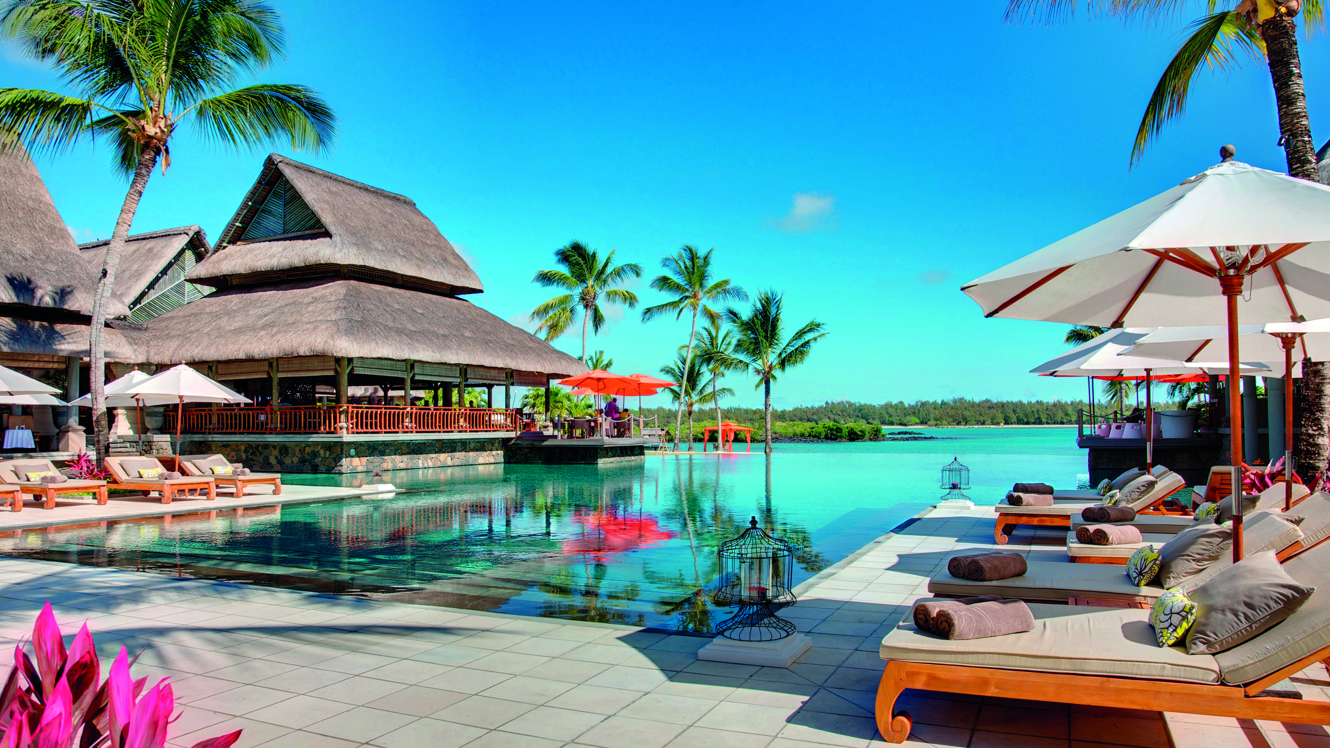 Constance Prince Maurice Poste de Flacq Exterior photo The pool at the Intercontinental Resort